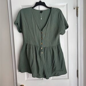 Green Button-Down Women's Romper NWOT